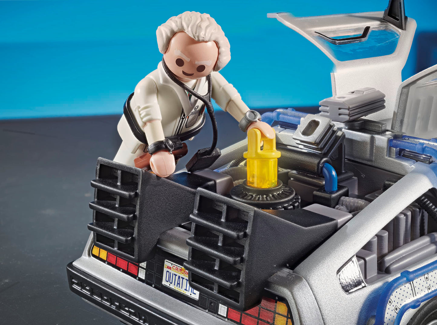 Playmobil Back to The Future DeLorean – Lights, Flux Capacitor & Time Travel Playset