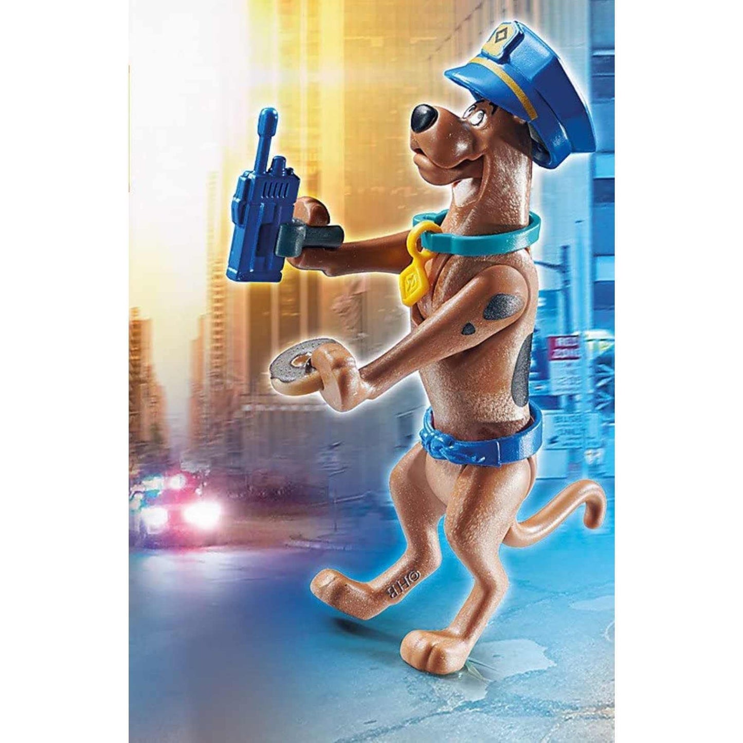 Playmobil Scooby-Doo! Collectible Police Figure – Imaginative Police Role-Play Toy for Kids 5–12