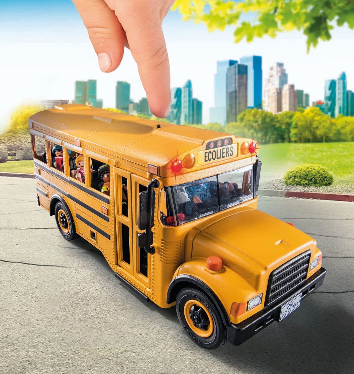 Playmobil School Bus with Accessories and 4 Figures – Realistic Lights