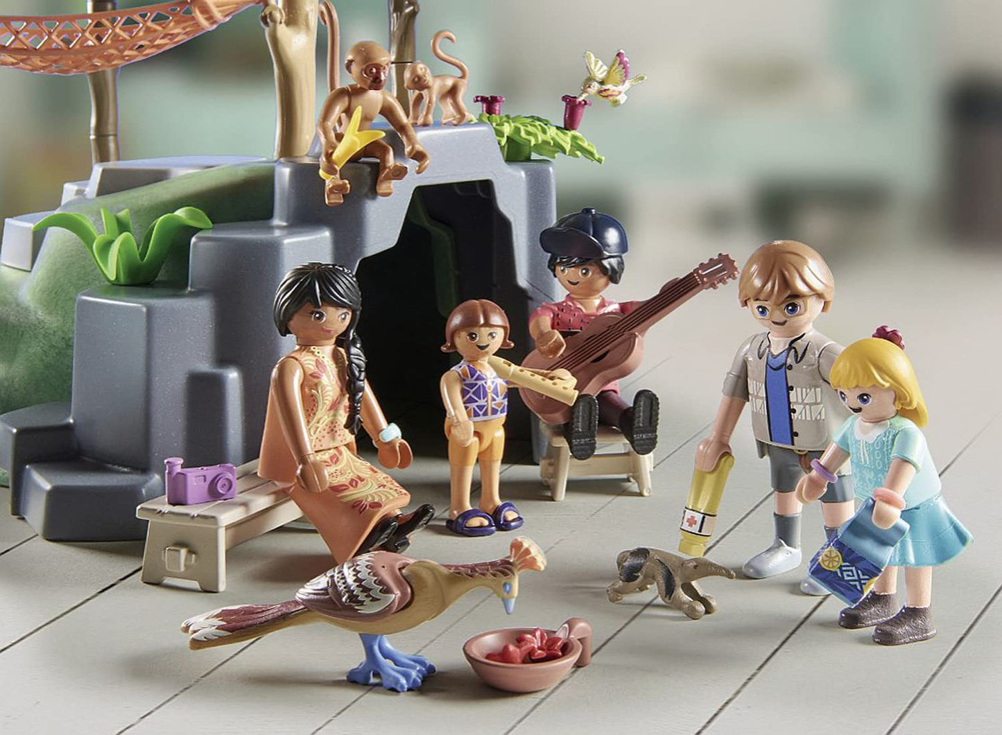Playmobil Wiltopia Family Tree House – Eco-Friendly Rainforest Playset