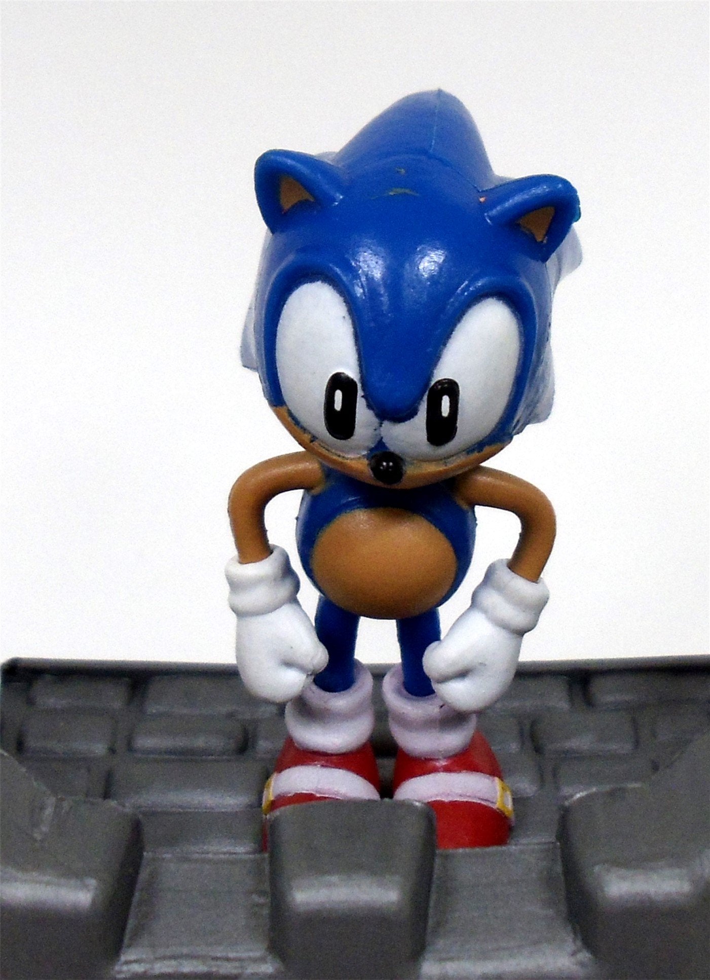 Playset Sonic 18-Piece Play Set with Random Figures & Accessories