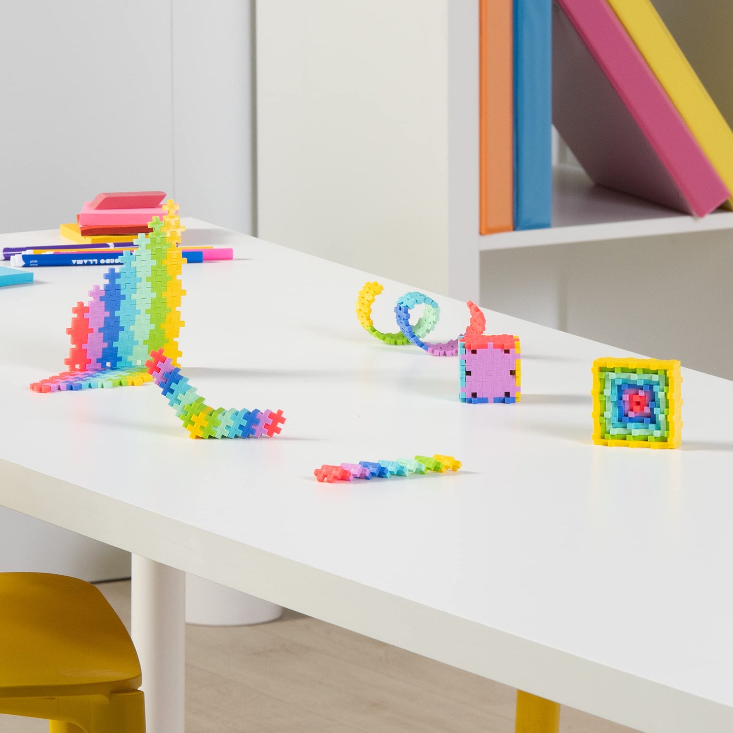 PLUS PLUS 240 Piece Interlocking Blocks – Tropical Mix Tube & Baseplate