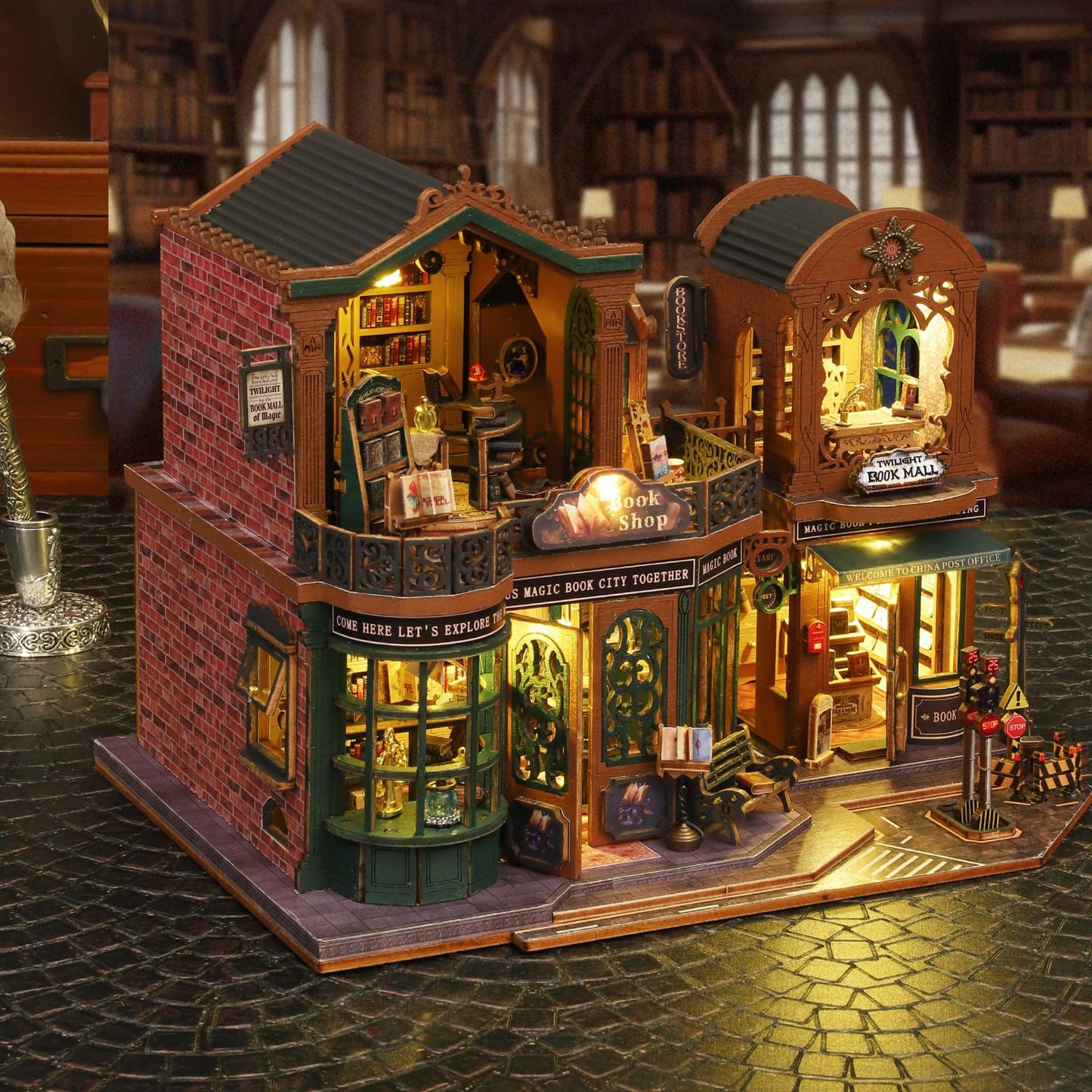 Plustopoy DIY Miniature Bookshop Dollhouse Kit with Light | 1:24 Scale