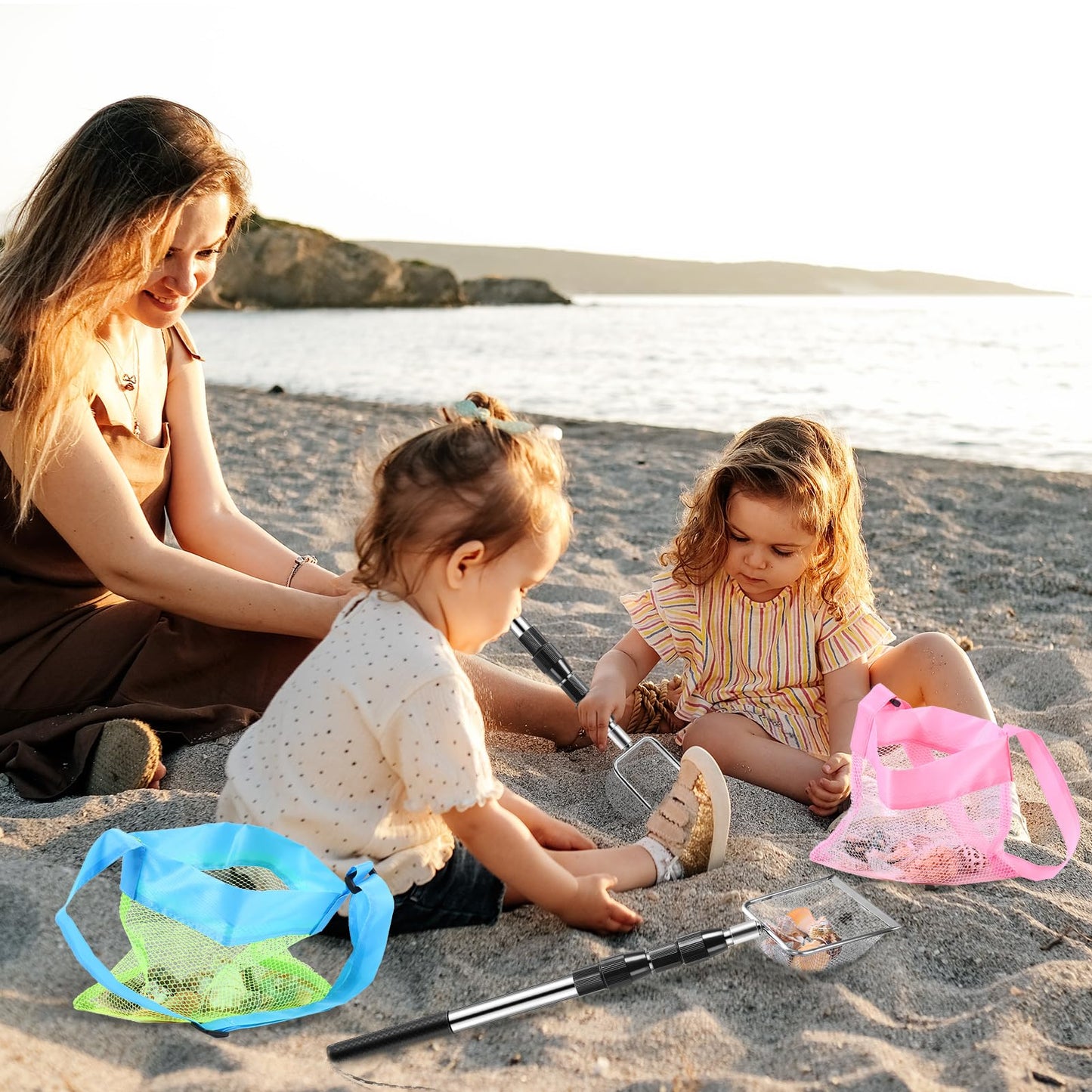 POILKMNI New Upgraded 2-Piece Shark Tooth Sifter with Seashell Bags – Beach Sand Sifter & Shell Scoop