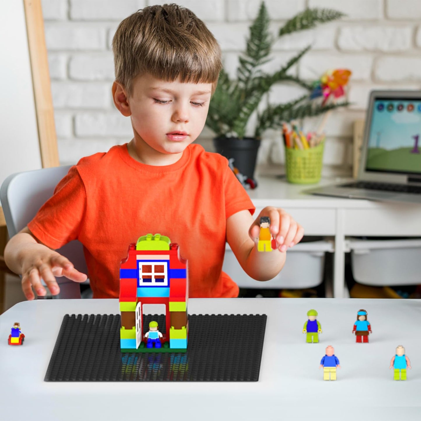 Pokiiulk Classic Baseplates 2-Pack – 10x10 Building Plates, Black, Compatible with All Major Brands
