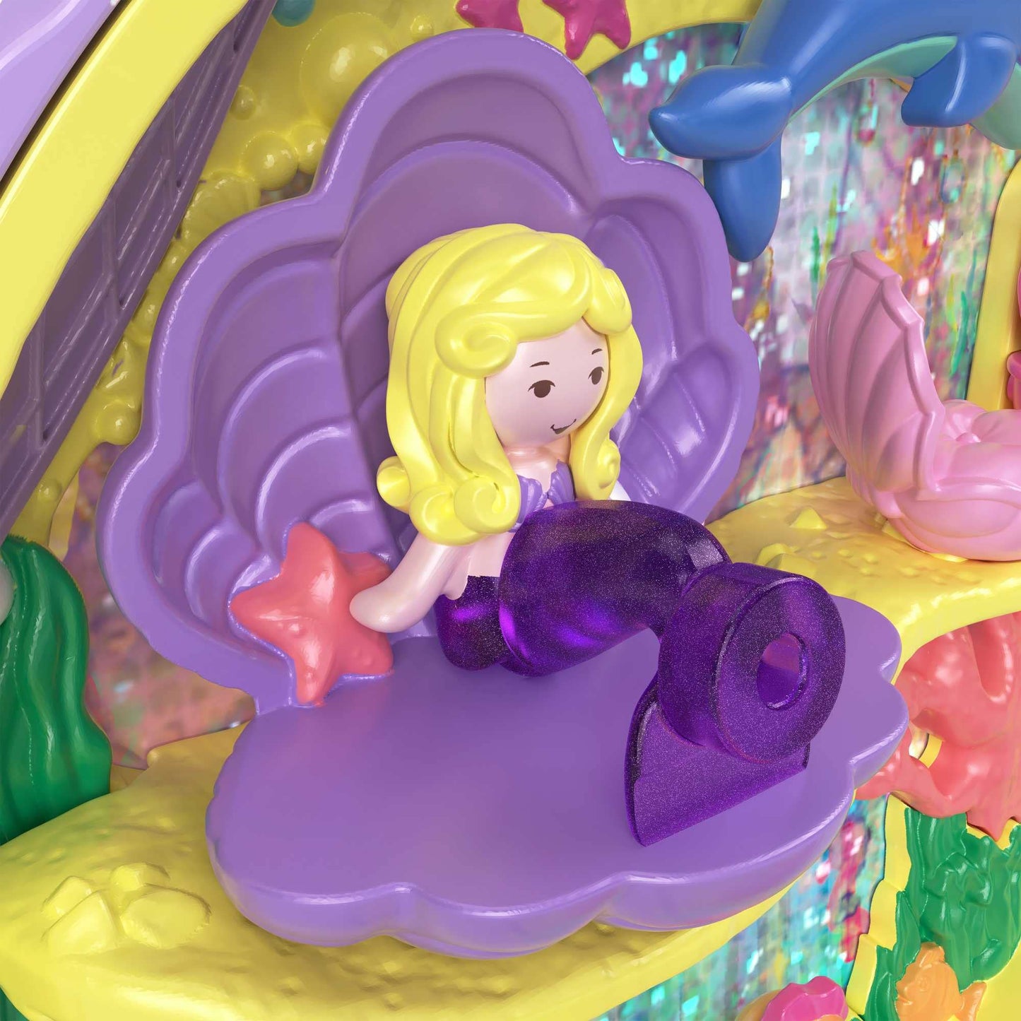 Polly Pocket Mermaid Dreams Keepsake Compact – 2 Mermaids, Pearl Ring, Undersea World