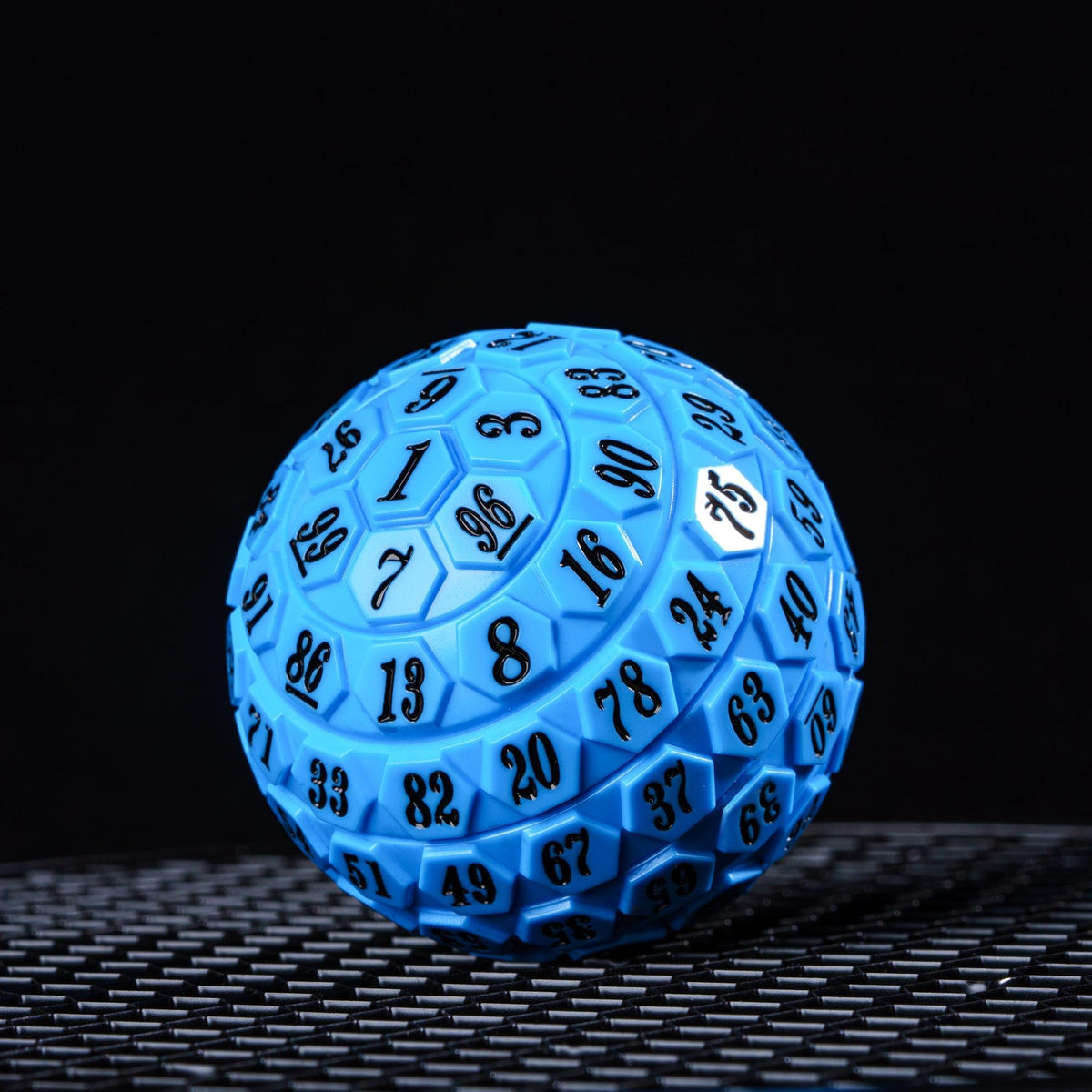 Poludie 100-Sided D100 Dice in Blue with Leather Pouch – 48mm
