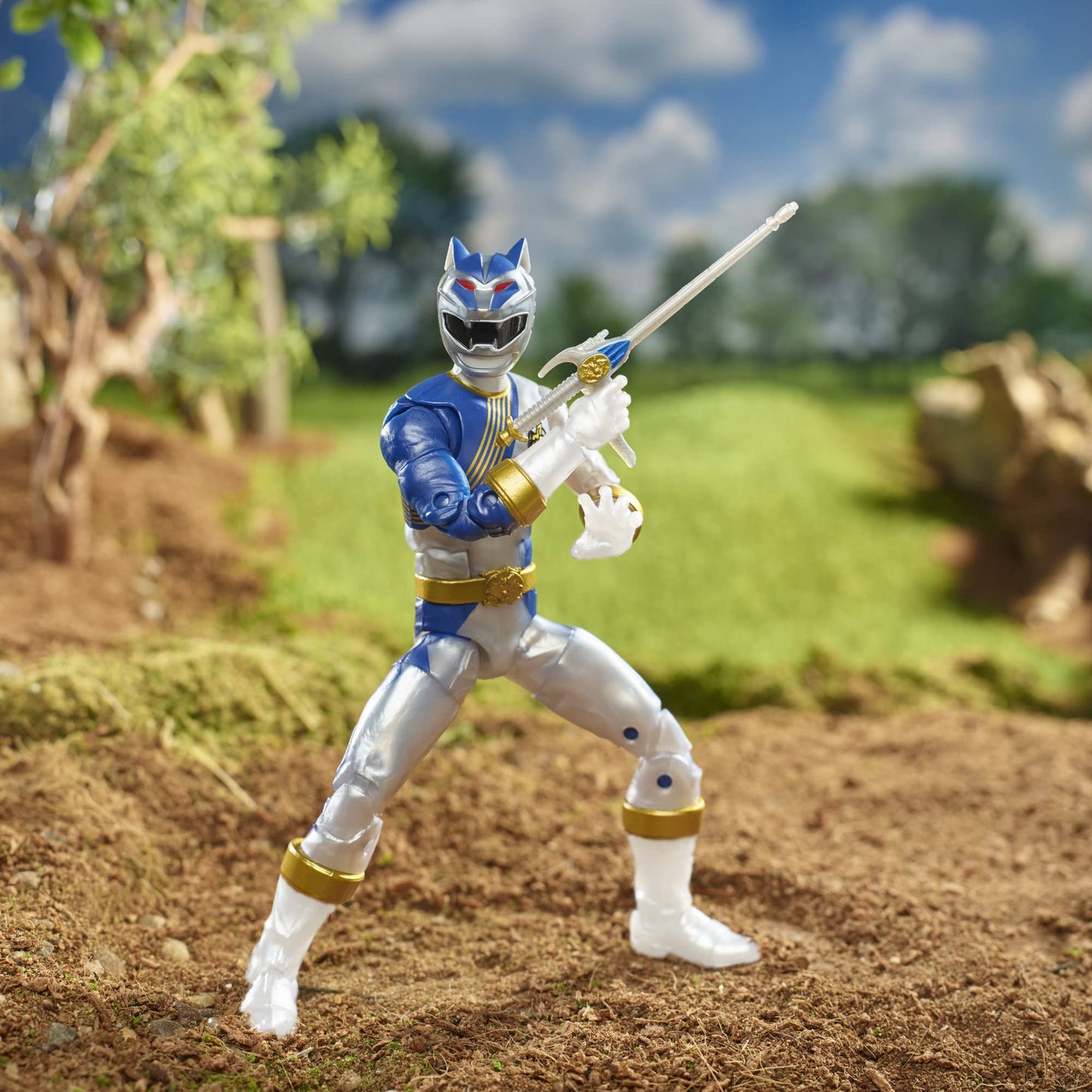 Power Rangers Lightning Collection Wild Force Lunar Wolf Ranger 6-Inch Premium Collectible Action Figure