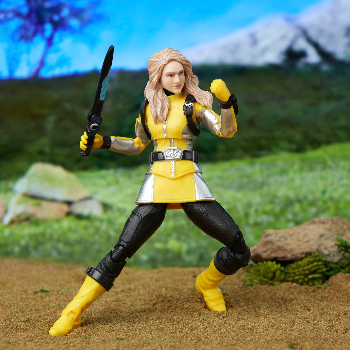 Power Rangers Lightning Collection Beast Morphers Yellow Ranger 6-Inch Action Figure | Premium Poseable Toy