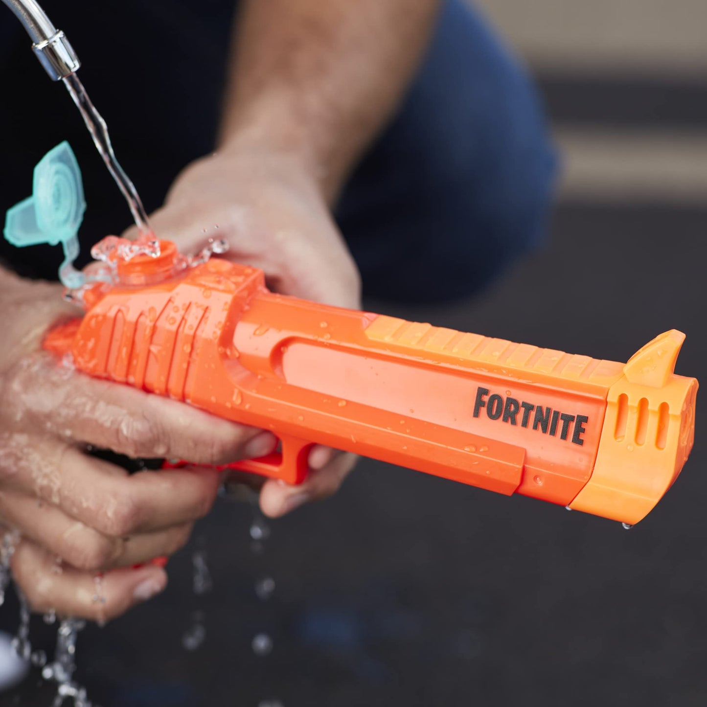 Nerf Super Soaker Fortnite HC Water Blaster | Powerful One-Handed Outdoor Water Battles