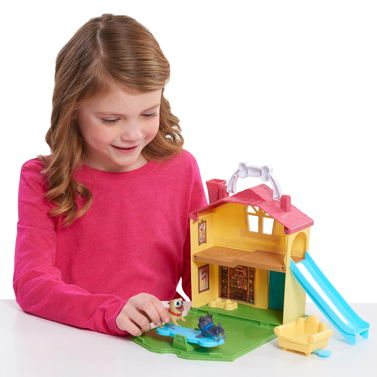 Puppy Dog Pals Stow N' Go Playset – Licensed Toy (Ages 3+)