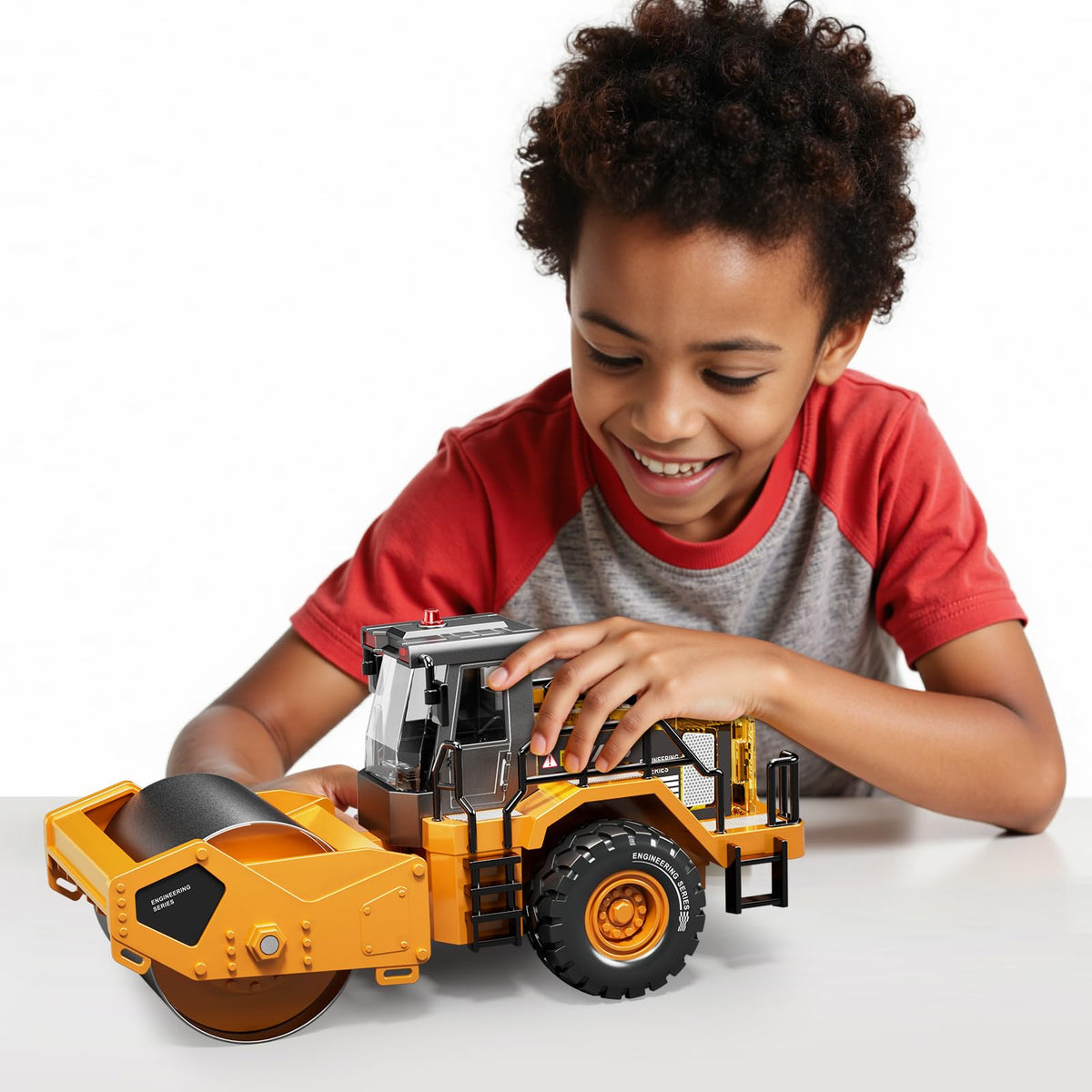 Pupu Pig Steam Roller Toy – Metal Construction, Lights & Sounds (Ages 3+)