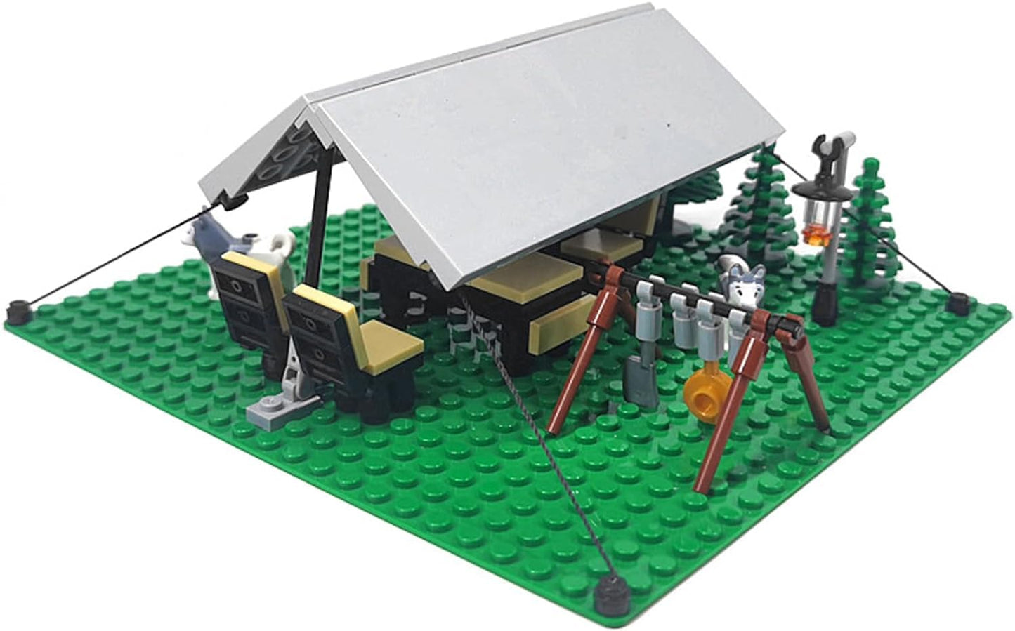 Pyrrhiax Urban Camping Building Block Kit – 675 Pcs for Forest Tent Adventure