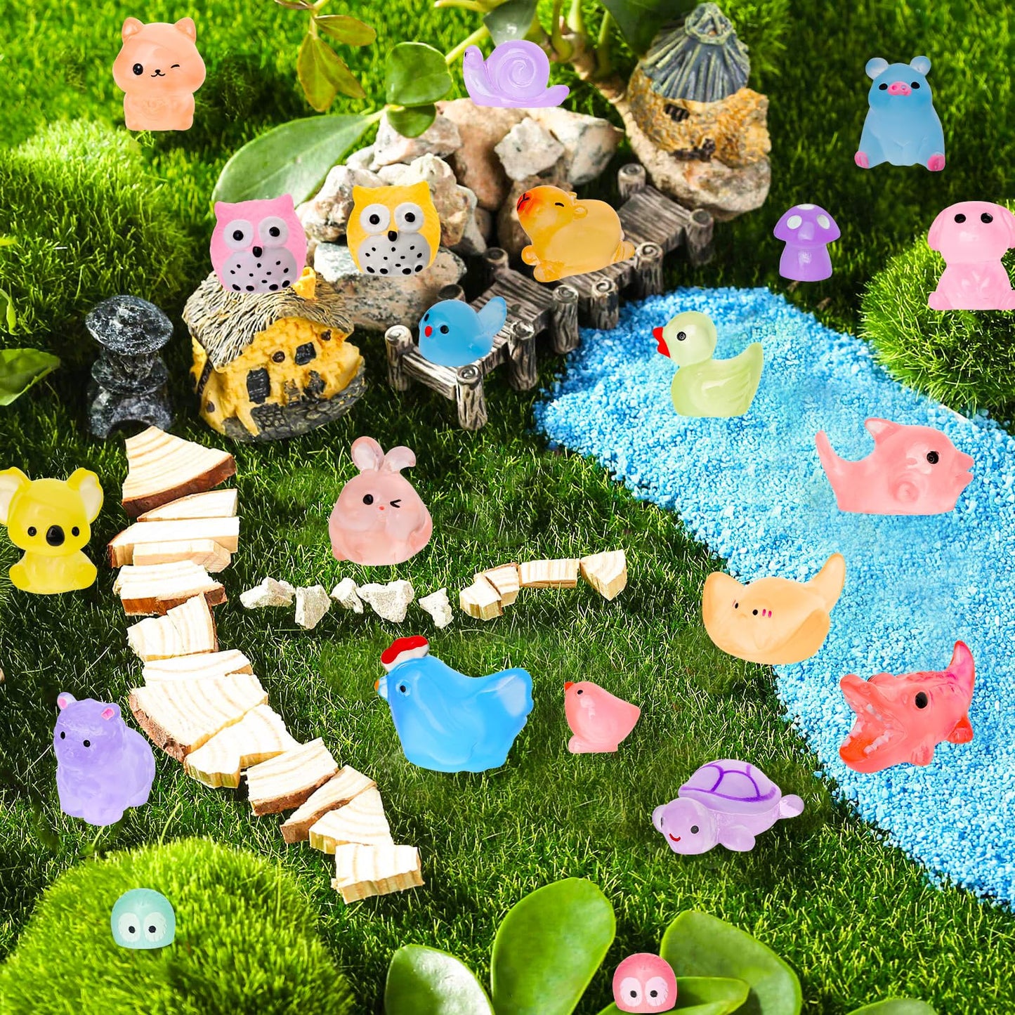 QAUYETM 200pcs Luminous Mini Resin Animals – 30 Glow in the Dark Figurines