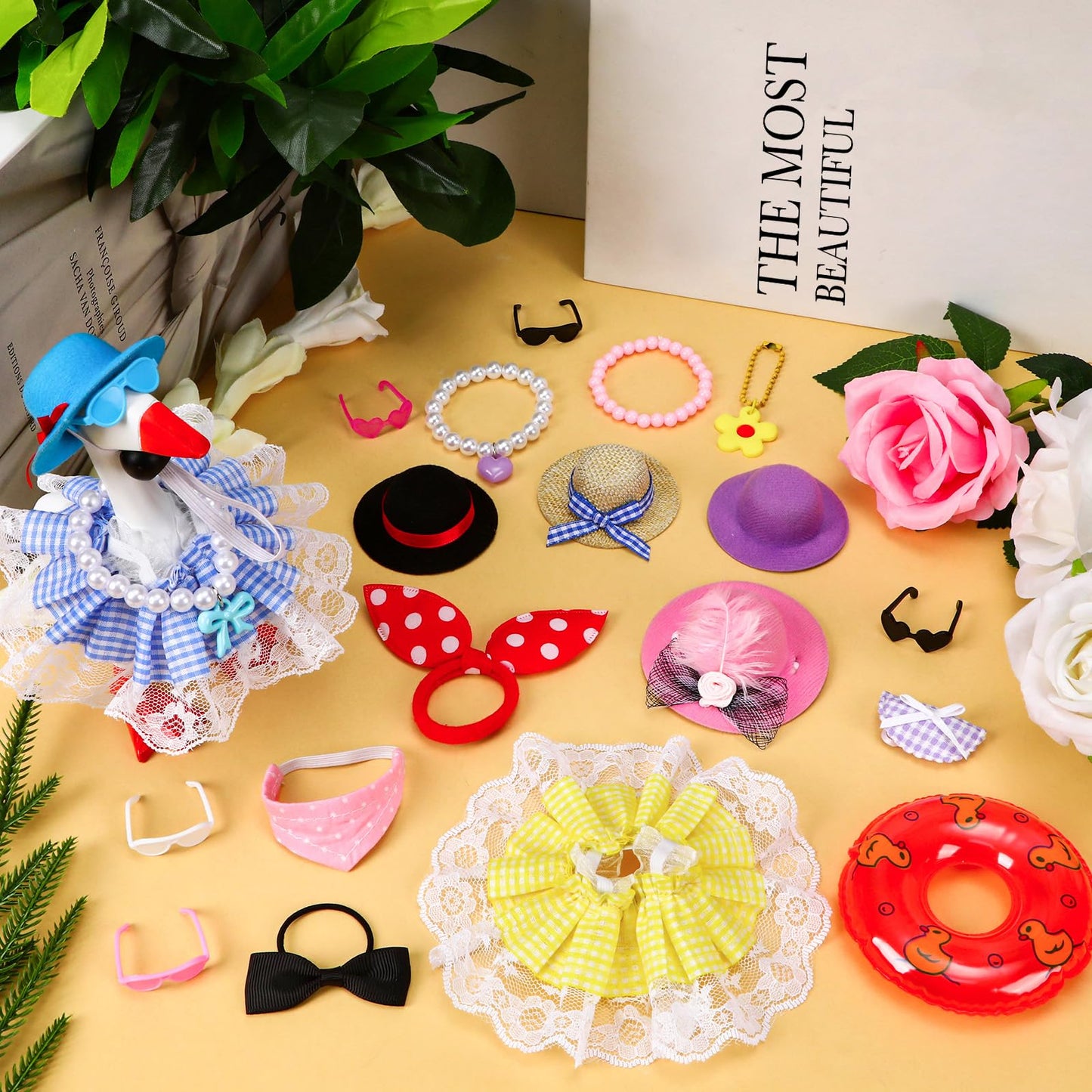 QAUYETM 6-Piece Mini Desk Goose Outfit Set for 7-Inch Goose – Hats, Dresses, Sunglasses & Accessories