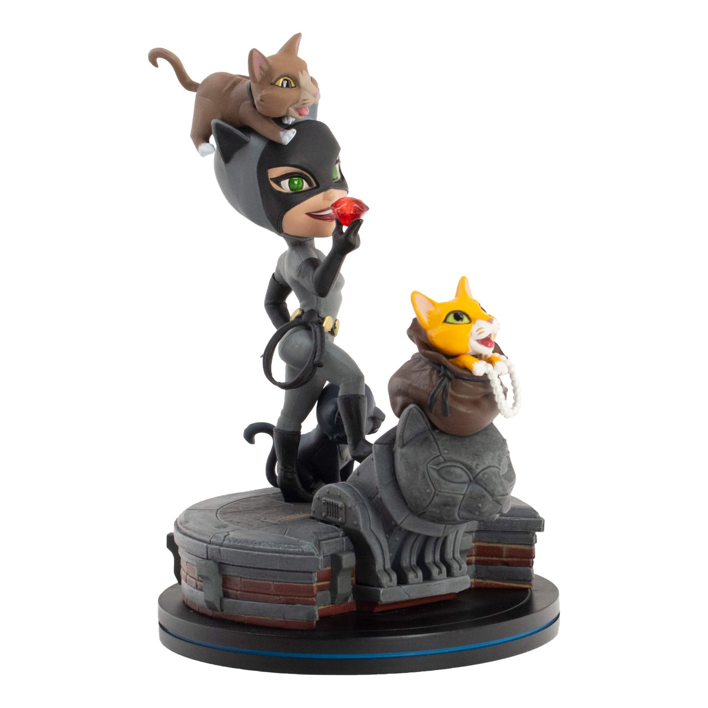 QMx Catwoman Q-Fig Elite – 5-Inch DC Collectible Figure