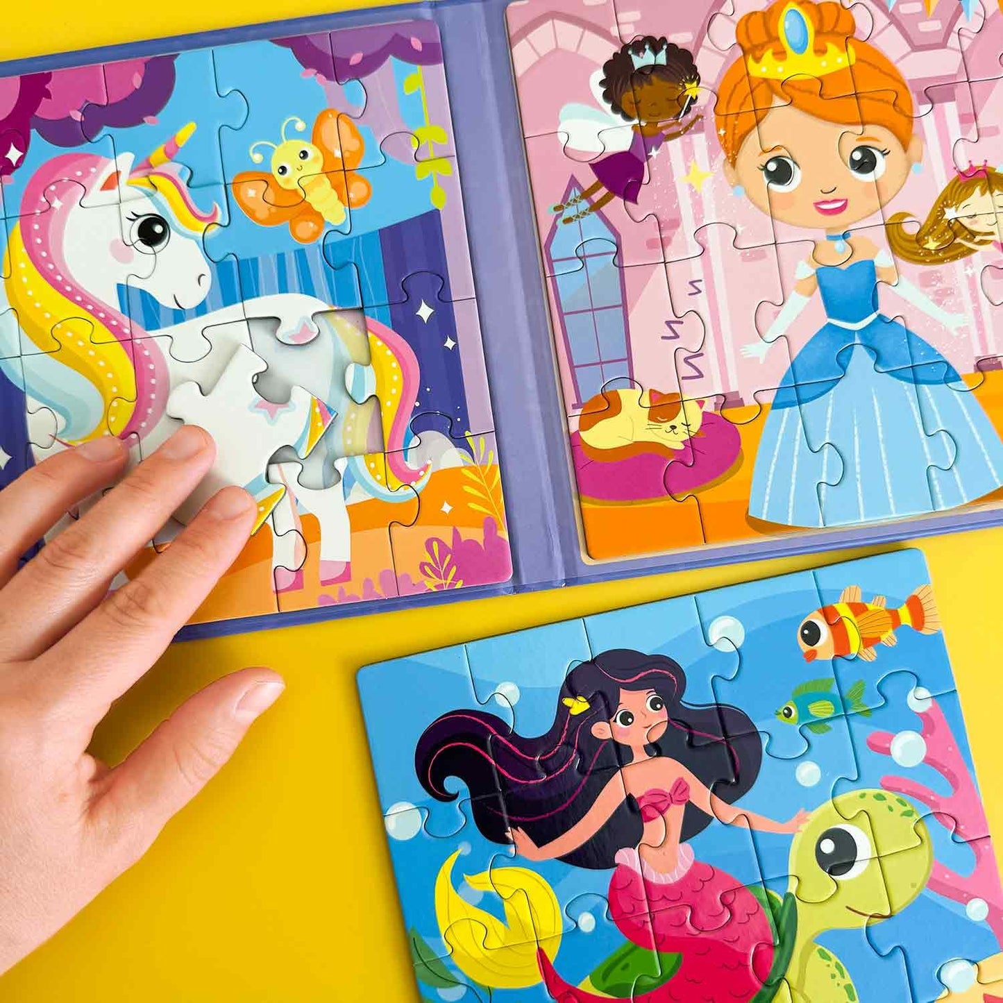 QUOKKA Magnetic Toddler Puzzles – 20-Piece Travel Book for Ages 2-5 (Unicorns, Princesses, Fairies & Mermaids)