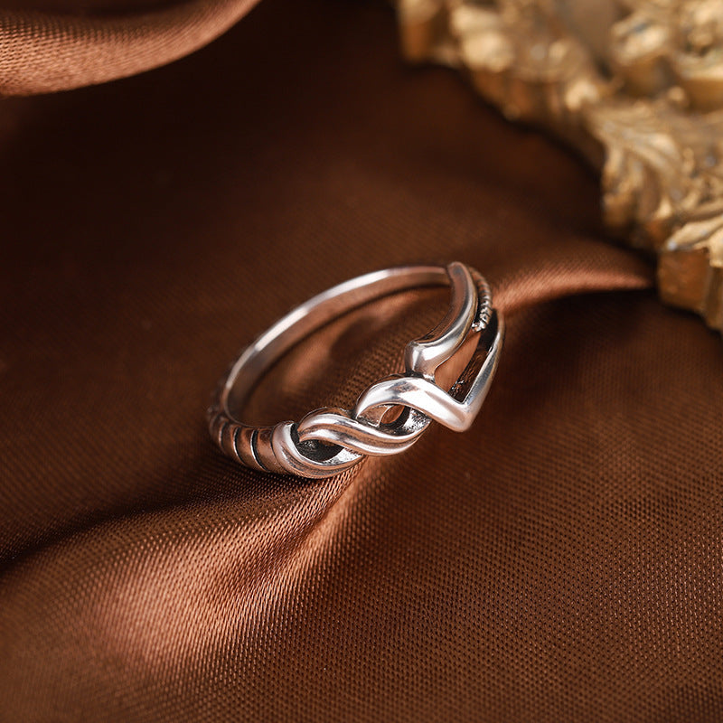 Stylish Retro Minimalist Twisted Wire Winding Ring