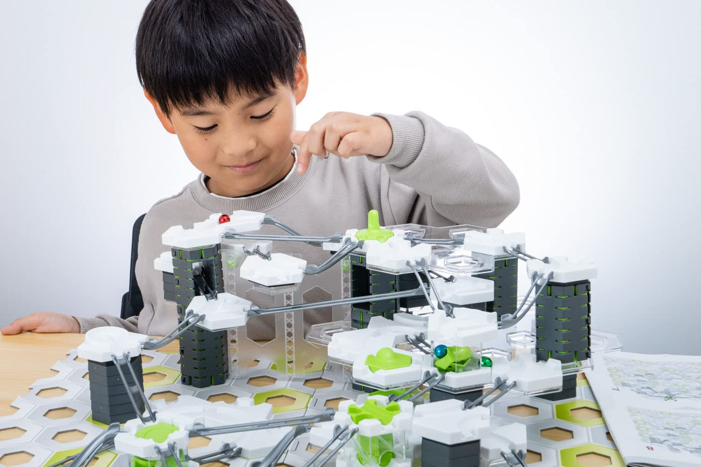 GraviTrax PRO: Extreme Set by Ravensburger – Modular Marble Run for STEM Play