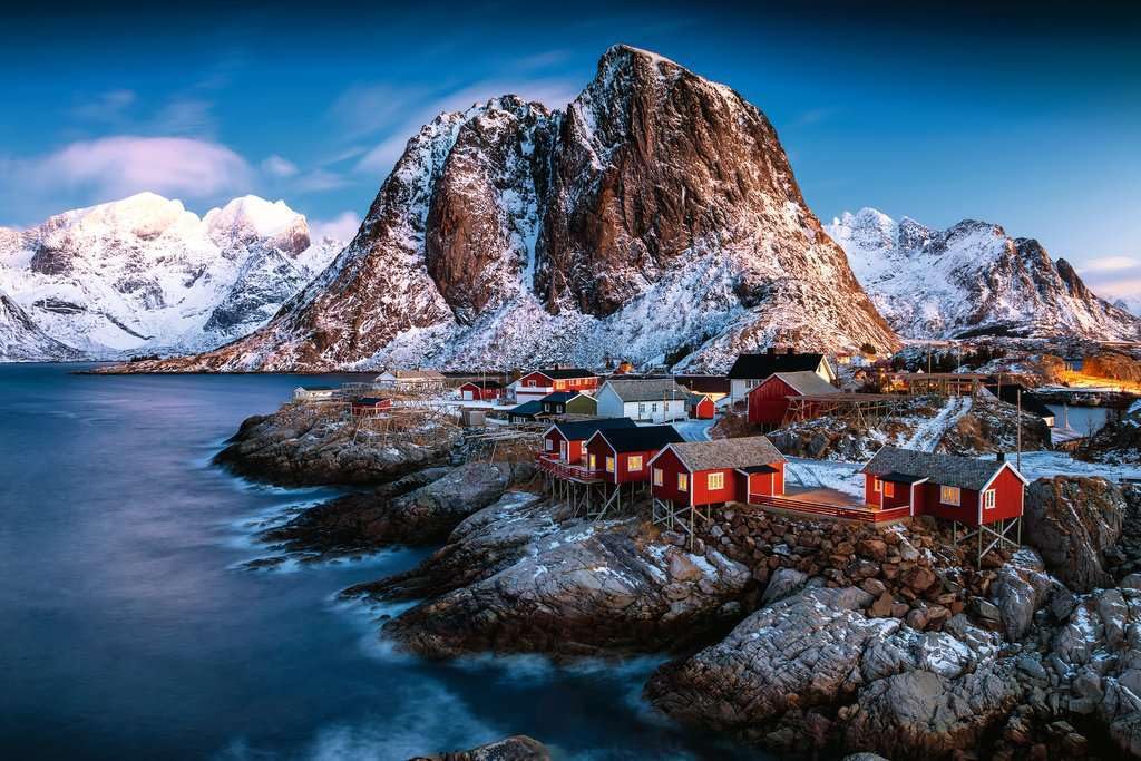 Ravensburger Hamnoy, Lofoten 3000-Piece Puzzle for Adults – Premium Interlocking Fit & Durable Blueboard