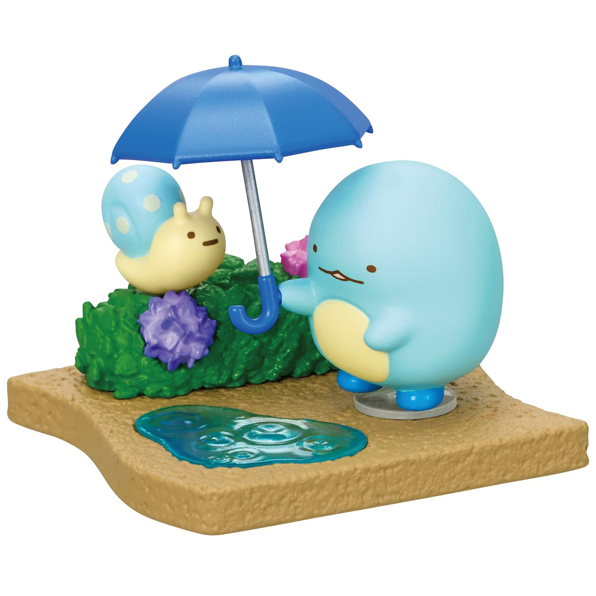 Re-Ment Sumikko Gurashi Walking on a Rainy Day Blind Box – 1 of 8 Collectible Mini Figurines