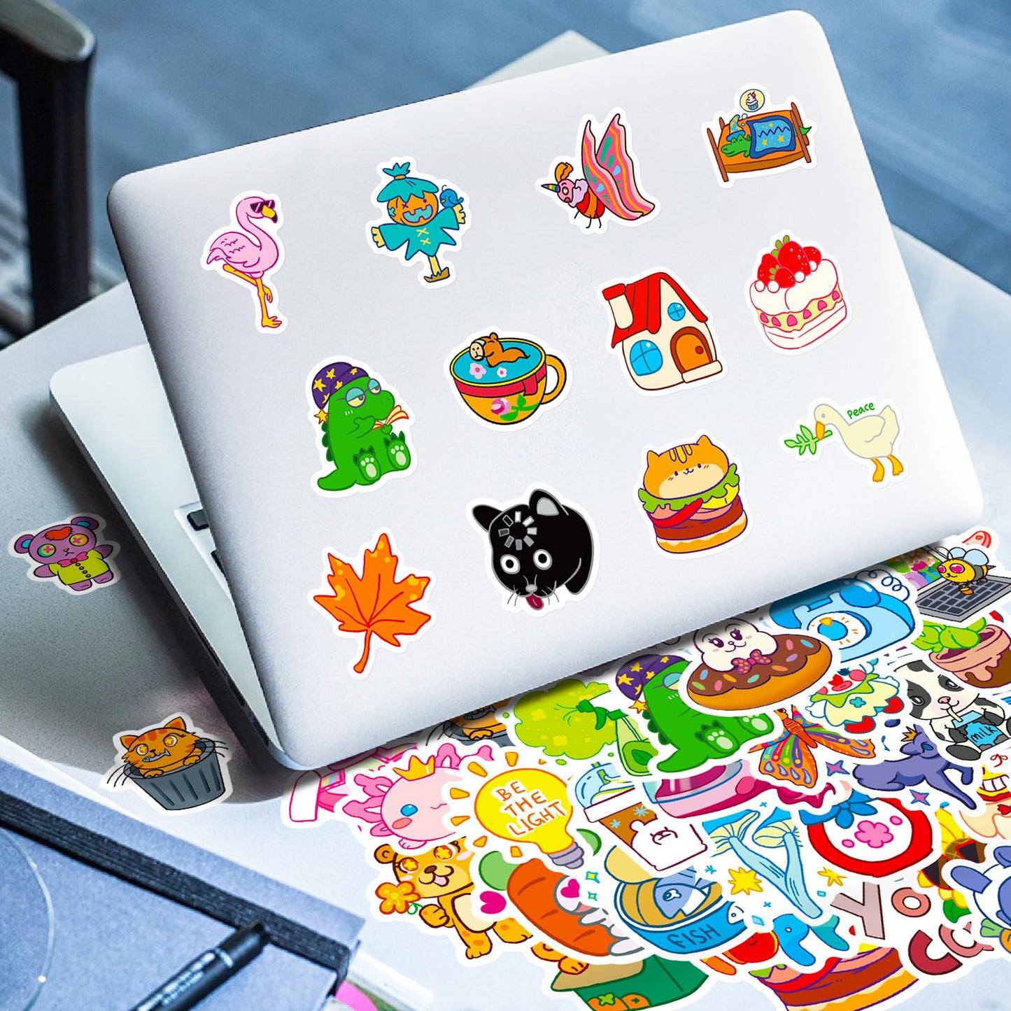 Reaeon 200 PCS Water Bottle Stickers – Waterproof Vinyl for Laptops, Bottles, Skateboards, Guitars