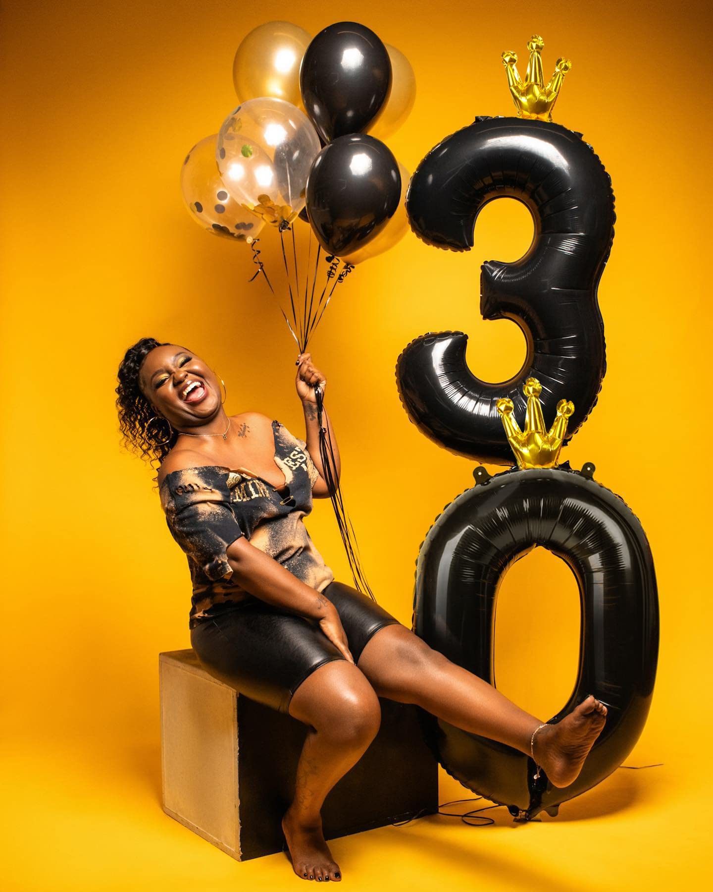Reavor 40in Number Balloon – Giant Birthday Numbers for Girls & Women