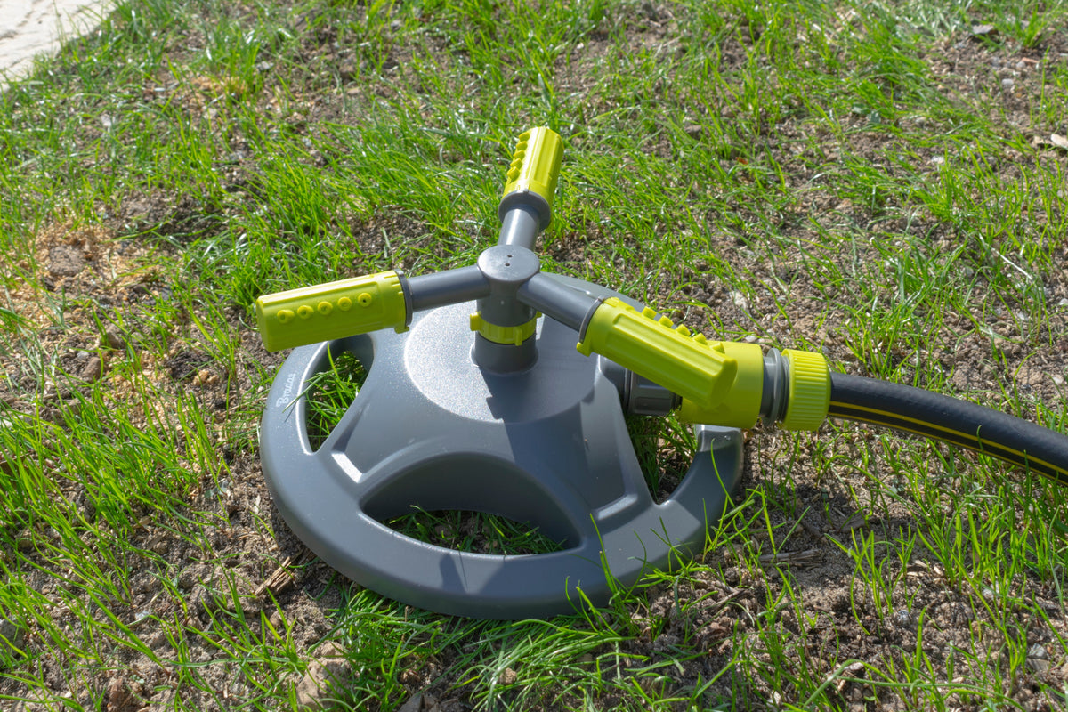 Bradas 3-Arm Rotating Sprinkler Lime Line