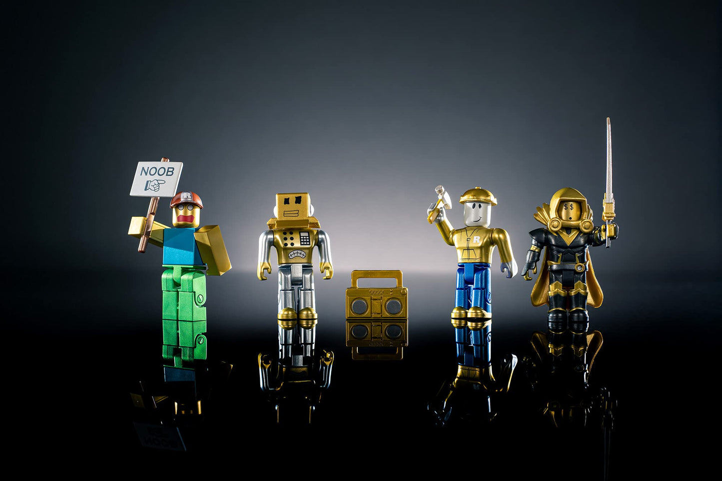 Roblox Action Collection - 15th Anniversary Gold Collector's Set with Exclusive Virtual Item