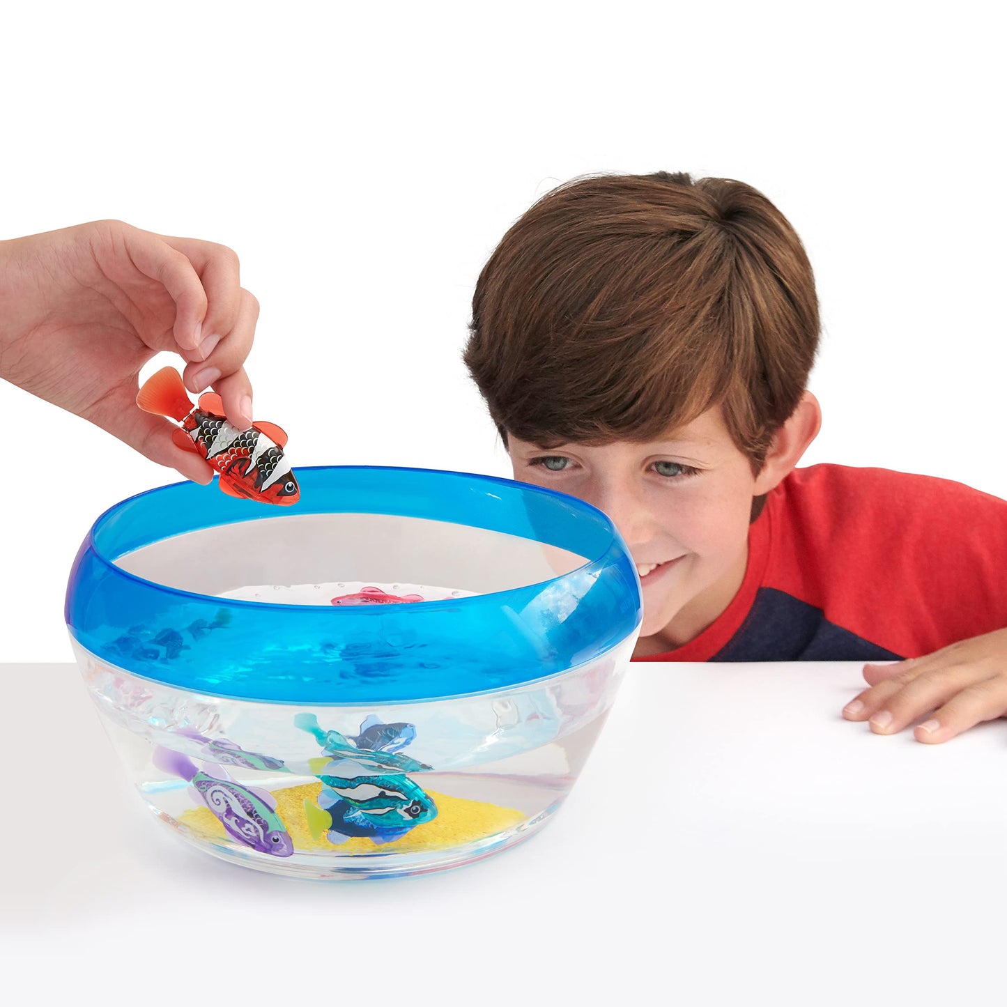 Robo Fish Playset by Robo Alive | Water-Activated Robotic Fish with Color Change & Never Wet Sand