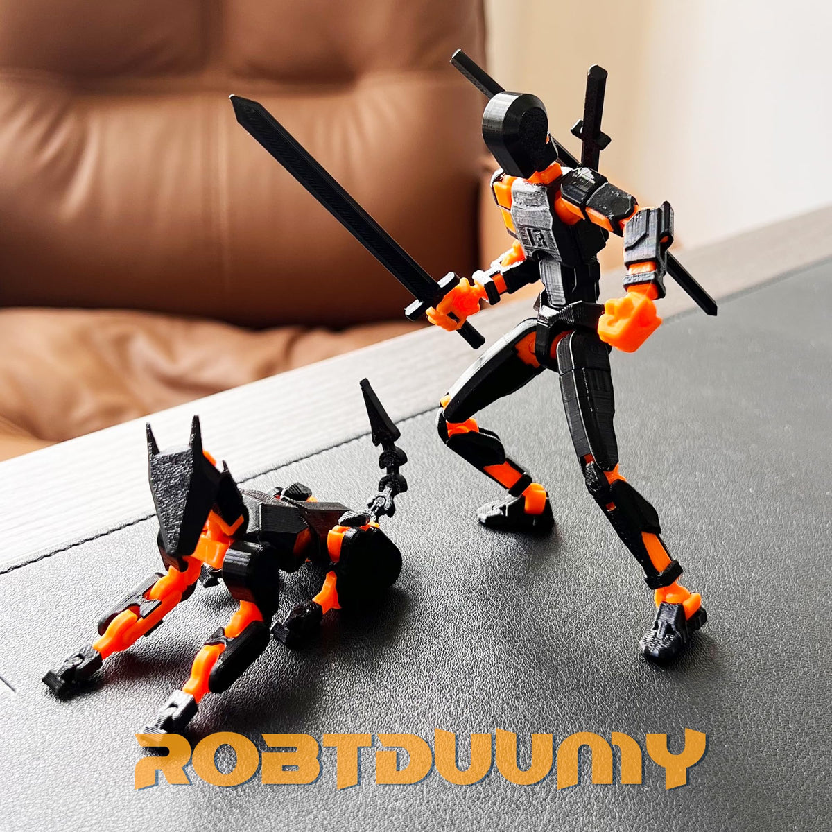 ROBTDUUMY T13 3D Action Figure Set – Assembled Titan 13, Multi-Jointed, Black/Orange