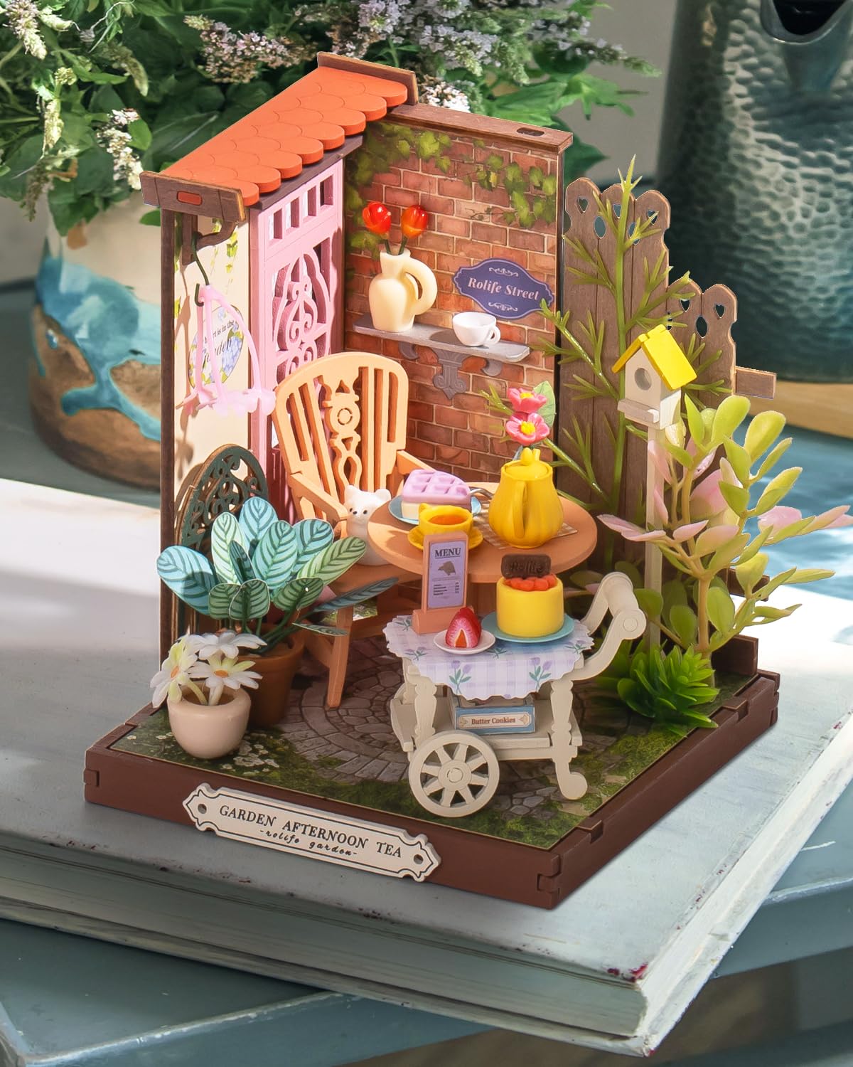 Rolife Fancy Tea Yard Miniature Kit – DIY Building House for Mini Bookshelf Decor