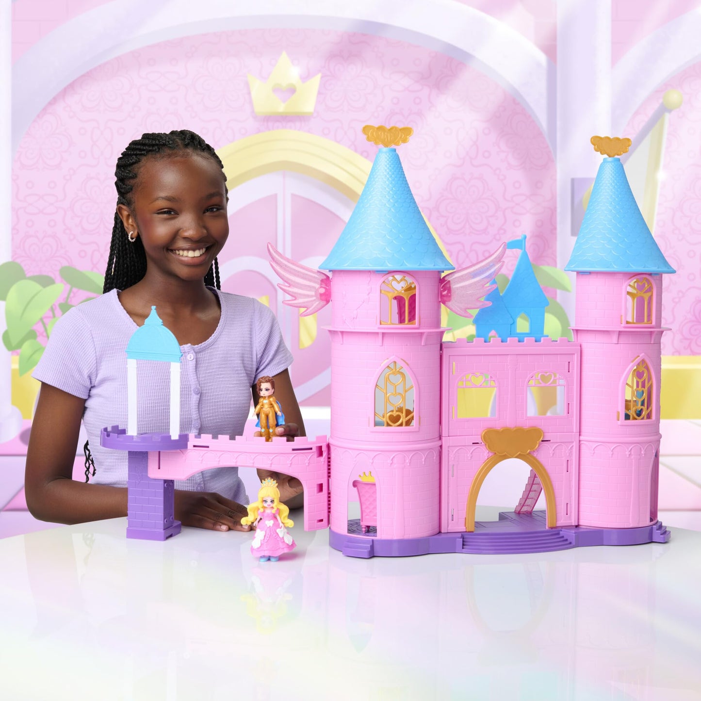 Royale High Castle Campus Playset – Exclusive Dolls & 360° Play in 3 Floors