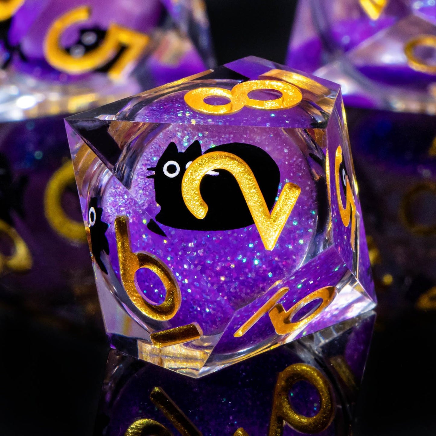 Roycevon Resin DND Dice Set - 7pc Liquid Core Cat Dice with Gift Box (Purple)