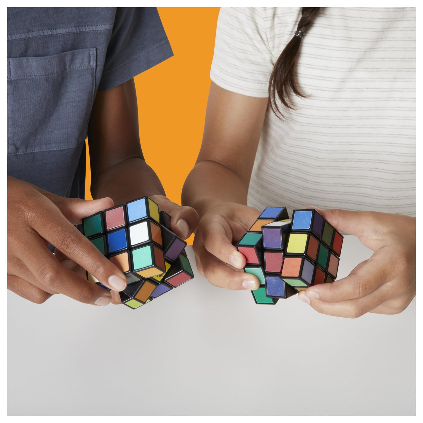 Rubik's - Impossible Cube 3x3: Iridescent Color-Changing Puzzle for Mind Challenge (Ages 8+)