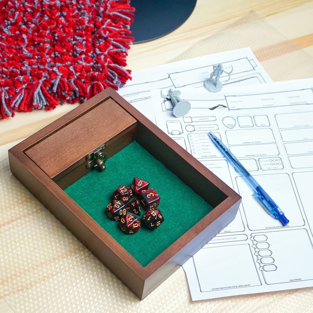 Wooden D&D Dice Tray with Storage Vault — Beech Wood, Green Felt, Metal Latch | Travel Gift