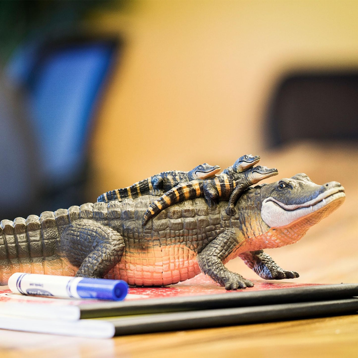 Safari Ltd. Alligator with Babies Figurine - 12-Inch Hand-Painted Wildlife Figure for Kids