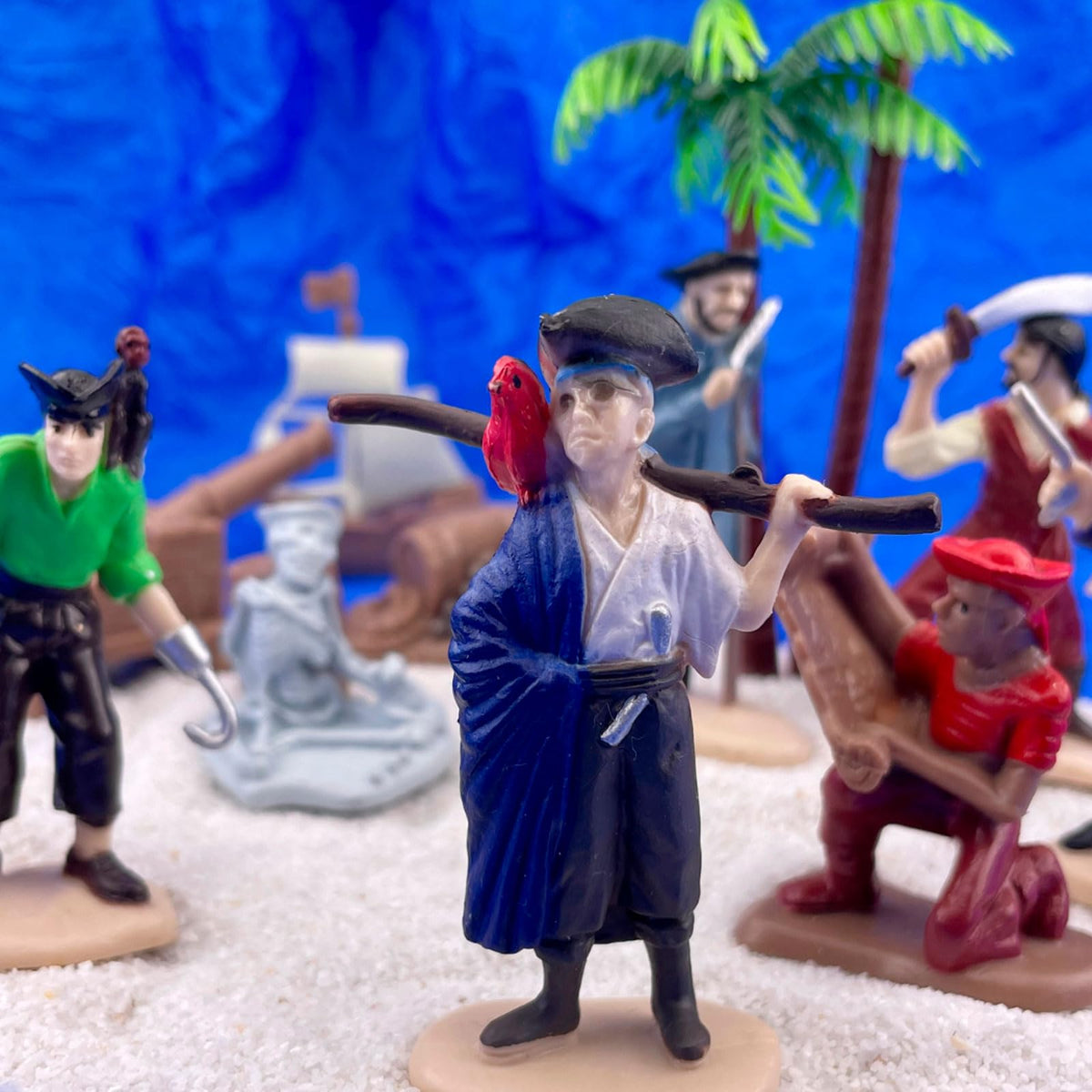 Safari Ltd. Pirates TOOB - 10 Hand-Painted Pirate Figurines for Kids 3+