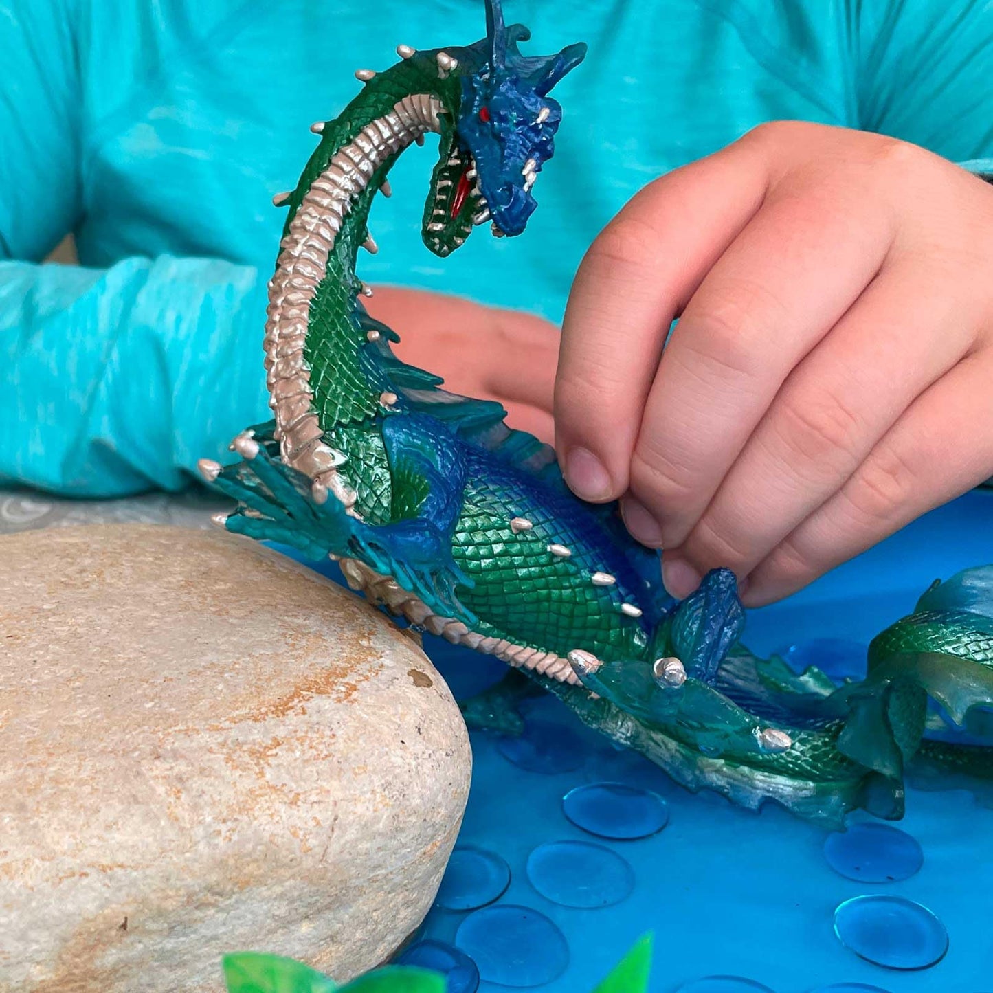 Safari Ltd. Sea Dragon Figurine – 7-Inch Detailed Ocean Dragon Model for Kids 3+