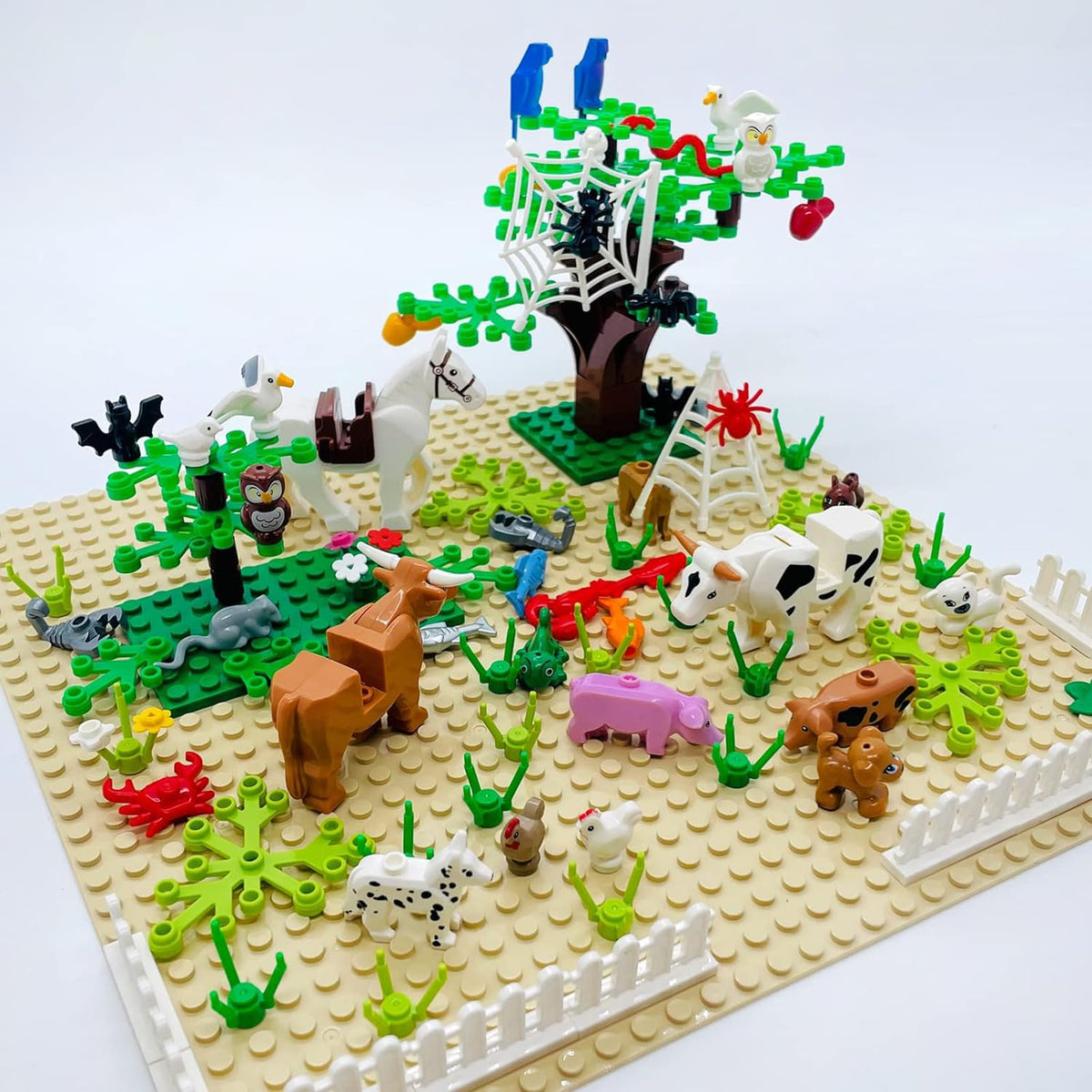 SAIBURAZ 39 PCS Friend Animals Figures Set – Building Block Farm Zoo Toys for Kids 6+