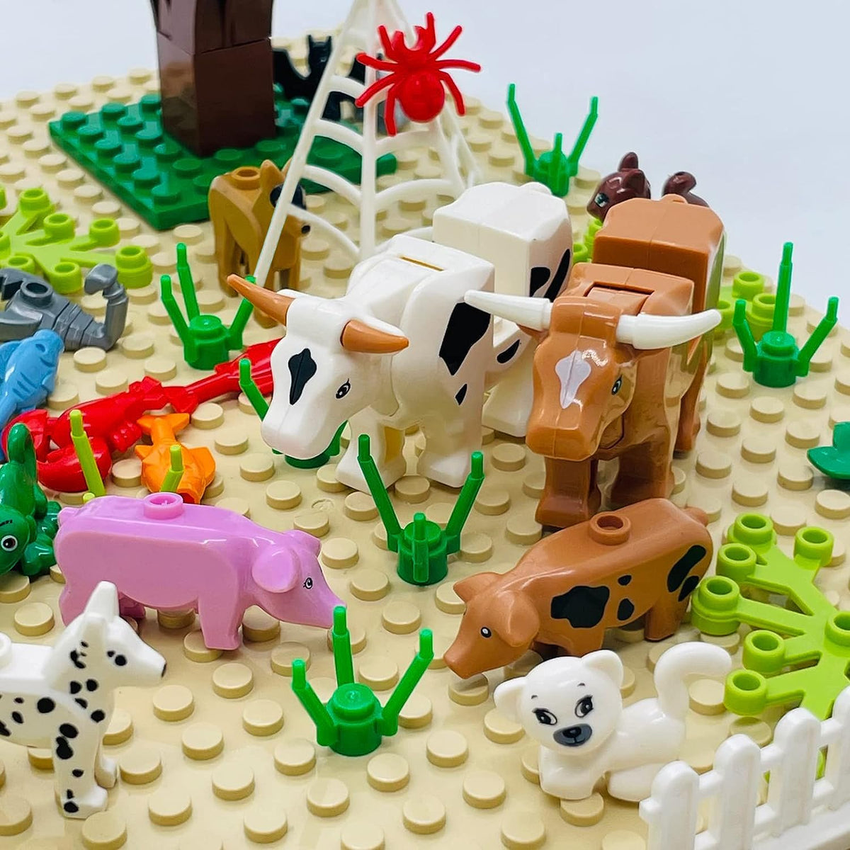 SAIBURAZ 39 PCS Friend Animals Figures Set – Building Block Farm Zoo Toys for Kids 6+