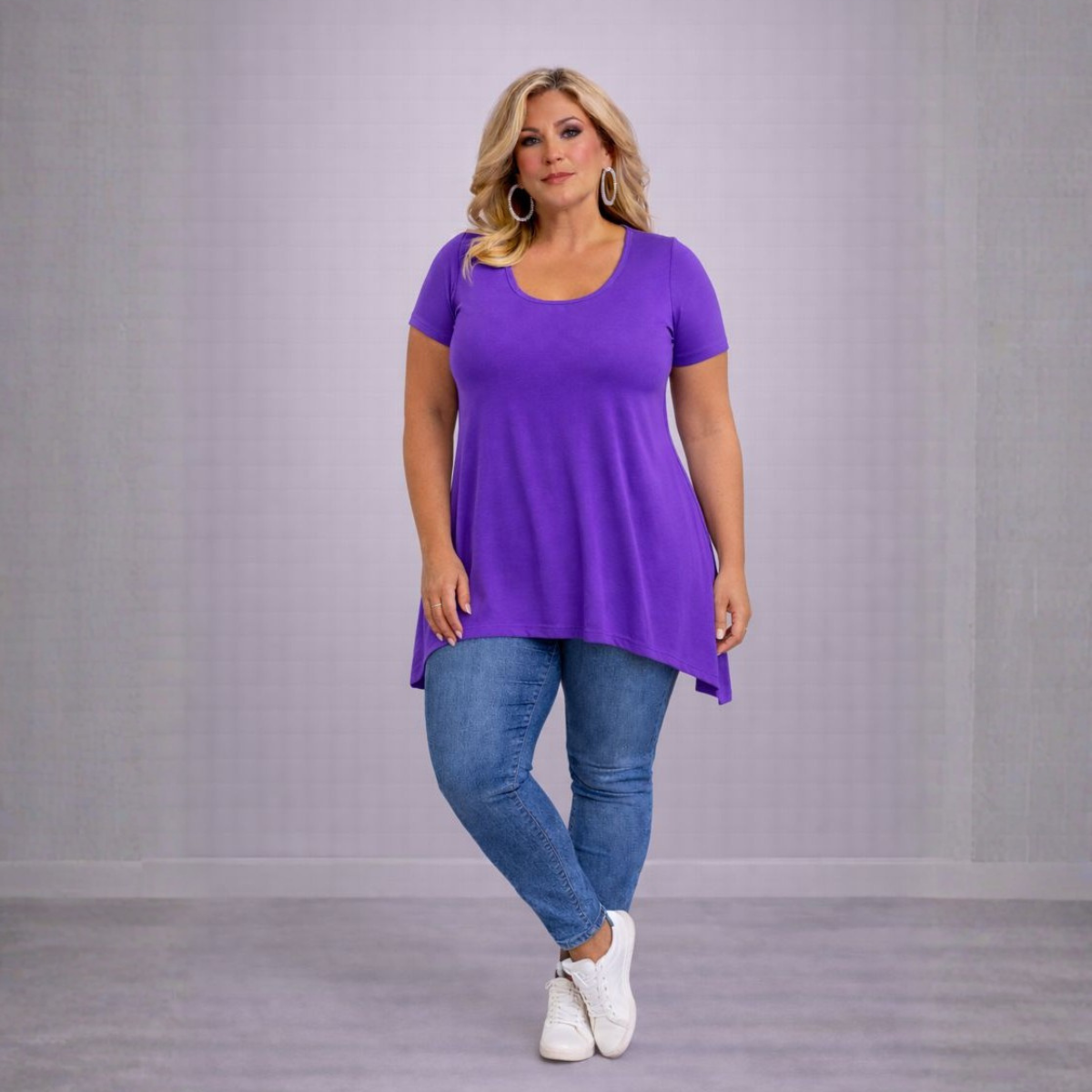 Plain Short Sleeve Hanky Hem Swing Top