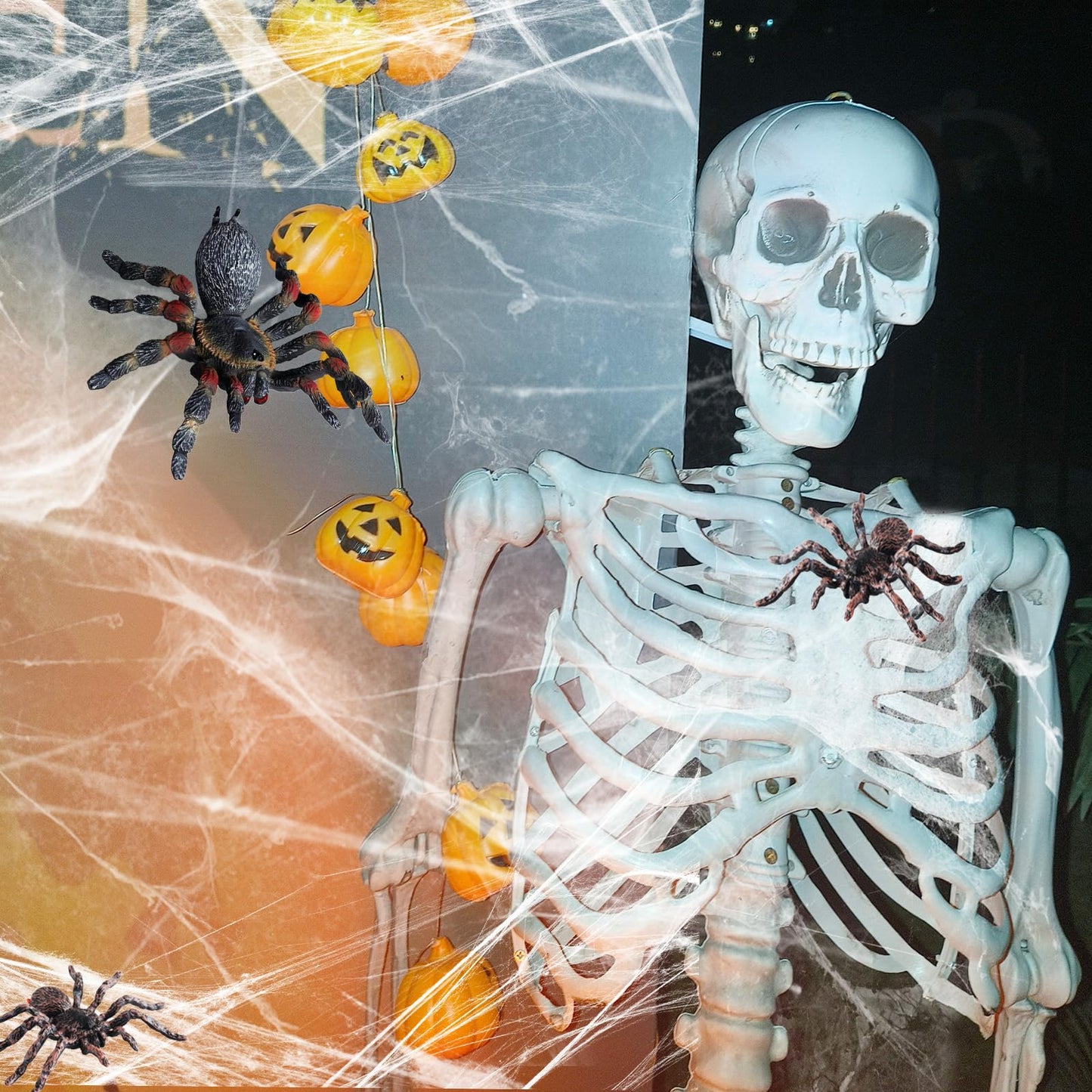 SCAHOW Realistic Fake Spiders 2pc Set Giant Whiteknee Tarantula – Prank Props & Educational Toys