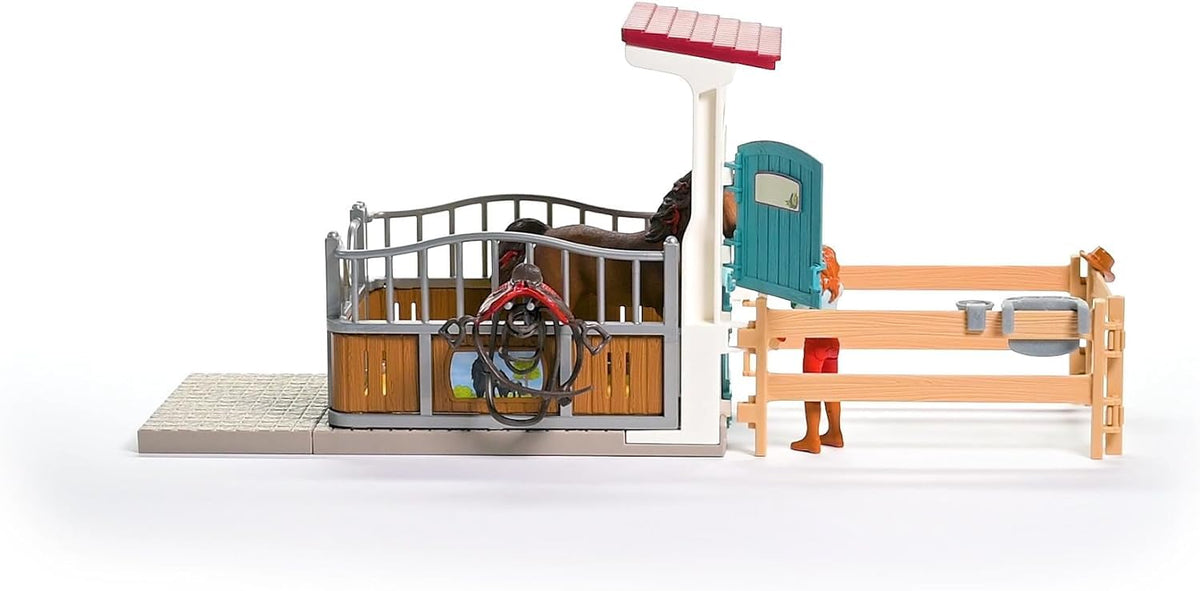 Schleich Horse Club Hannah & Cayenne Stable Playset – 25-Piece with Custom Name Tag