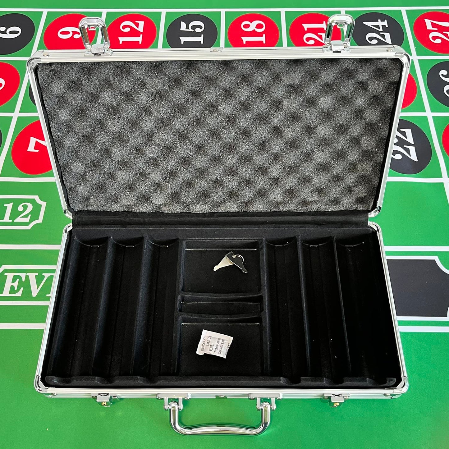 SEETOOOGAMES 300-Piece Capacity Empty Aluminum Poker Chip Case | Portable, Durable