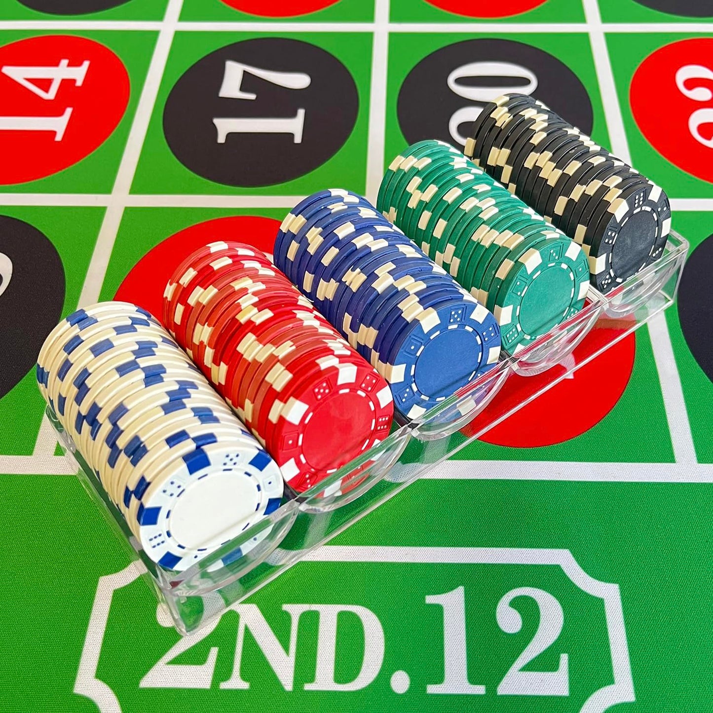 SEETOOOGAMES 100 Pieces Clay Dice-Striped Poker Chips – 4 Colors (Red, Green, White, Blue)