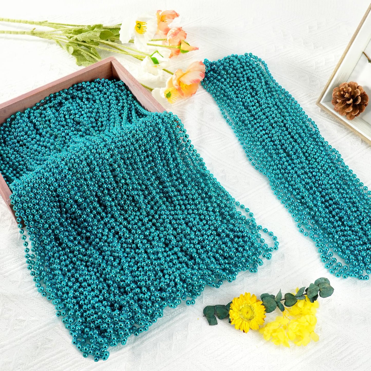 SHAOQINLIN 12-Pcs Teal Bead Necklace Set for Mardi Gras & Party Favors