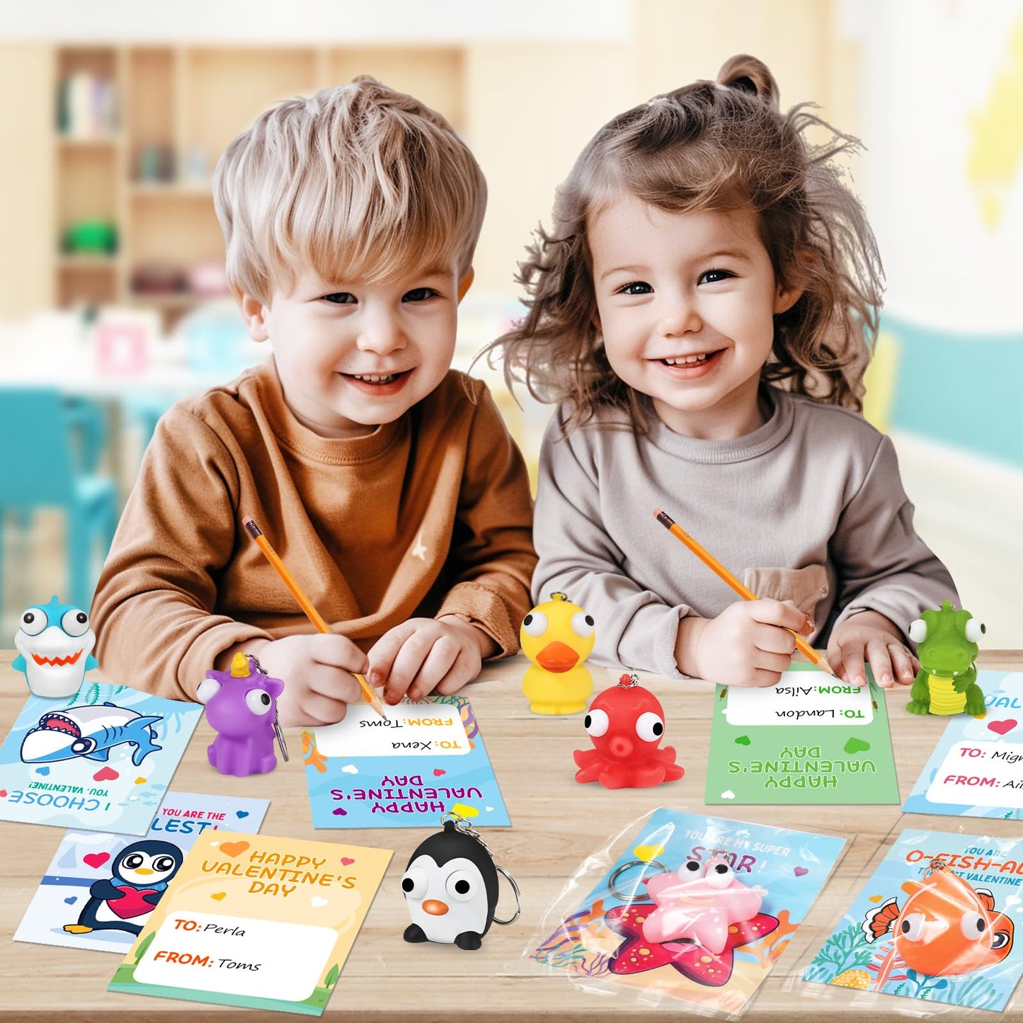 ShyLizard 24-Pack Valentine's Cards with Animal Popping Eye Keychains – Classroom Gifts