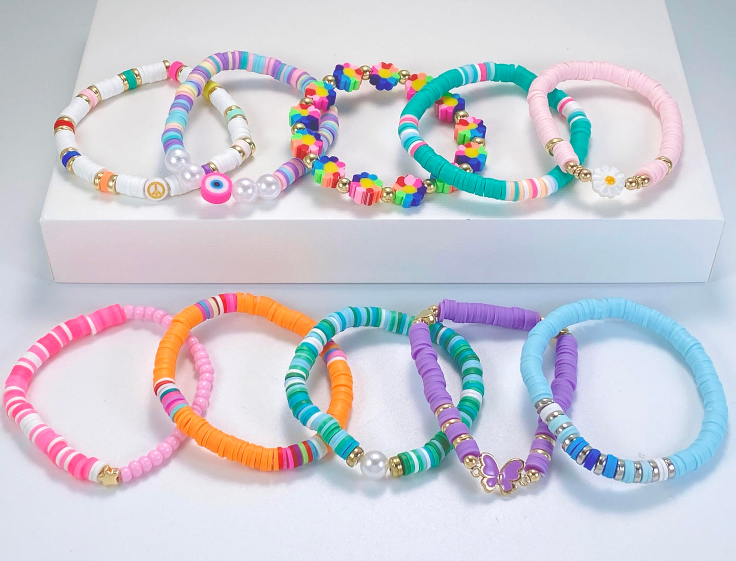 SIELEVIN 10-Piece Kids Friendship Bracelets – Colorful Clay Bead Set for Girls & Teens | Beach Style Gift
