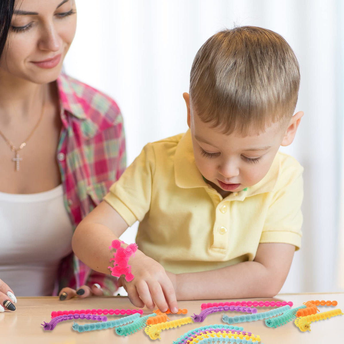 Silipull 24 Pcs Caterpillar Stretchy Strings — Colorful Fidget Worms for Focus